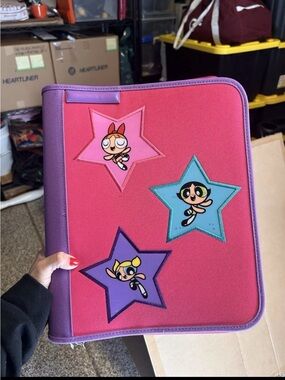 Y2K Cartoon Star Binder in Pink and Purple